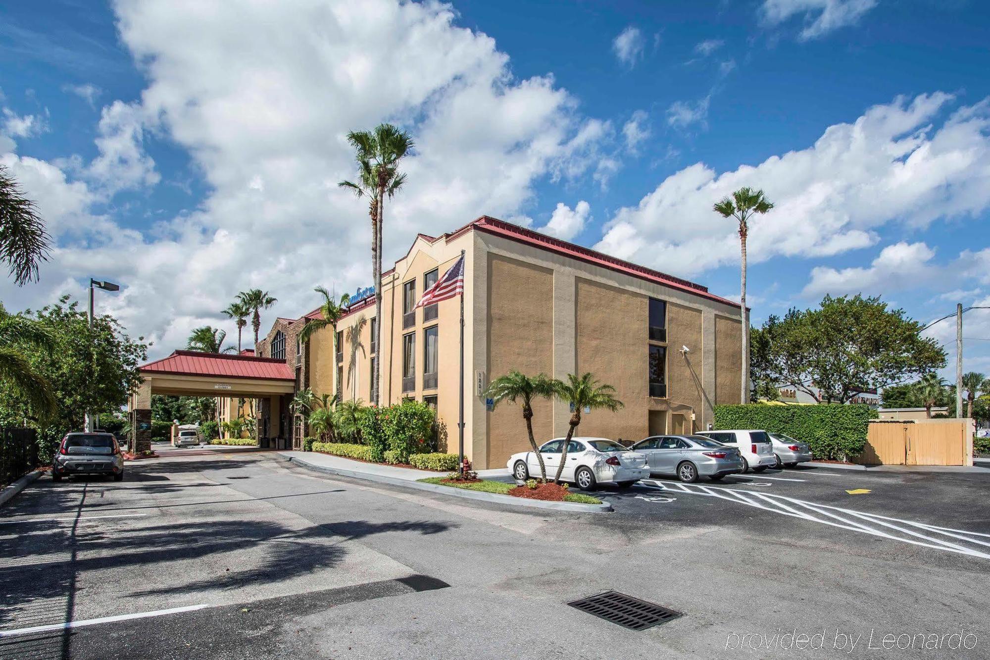 Comfort Inn & Suites Lantana - West Palm Beach South Ngoại thất bức ảnh
